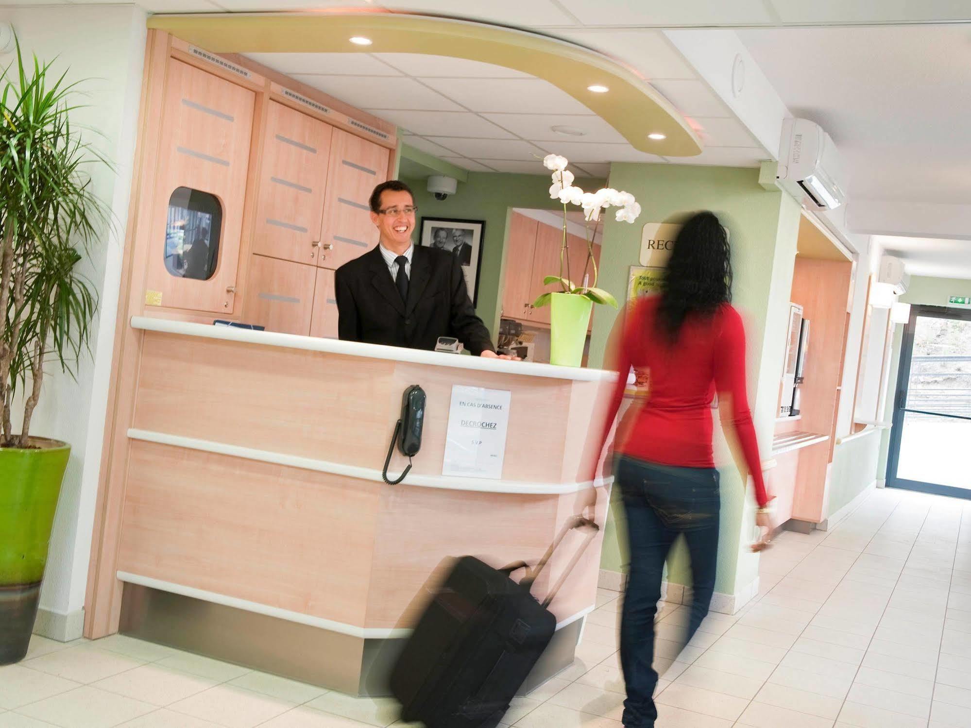 Ibis Budget Centre 2*